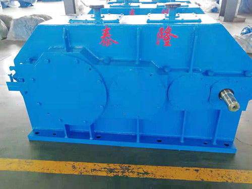 起重機專用硬齒面減速機